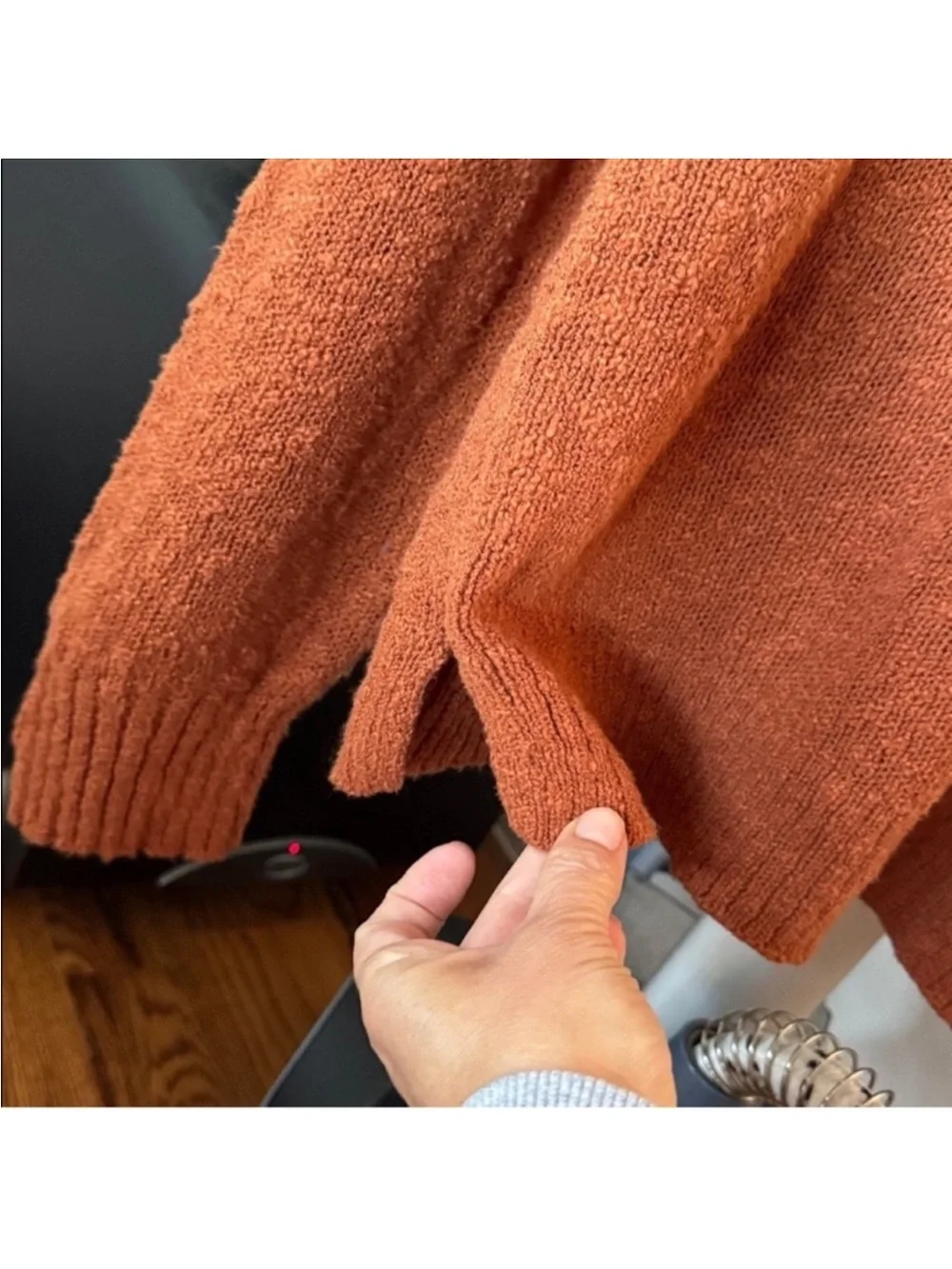 J Crew Brown Copper Knit V Neck Sweater Sz L side slits